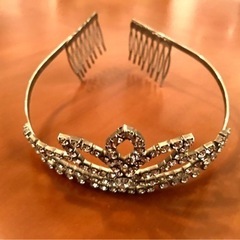ヘッドアクセサリーの画像