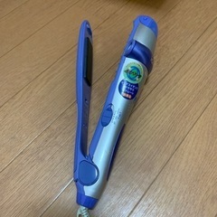 ストレートアイロン　ドライヤー