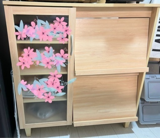 木製食器棚　4/10まで