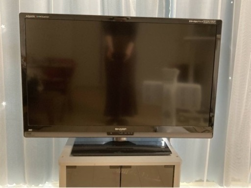 2011年製　液晶テレビ　※リモコン動かない