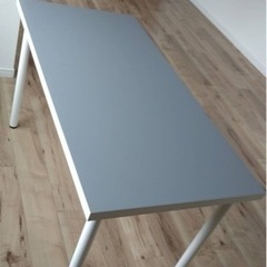 【美品】イケア IKEA 4本脚取り外し可能デスク、テーブル