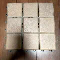 陶器製ジョイントタイル　ベランダ　　茶色