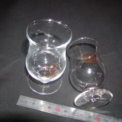 SIX BAILEYS GLASSESの画像