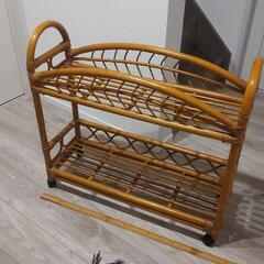 籐のワゴン　中古美品
