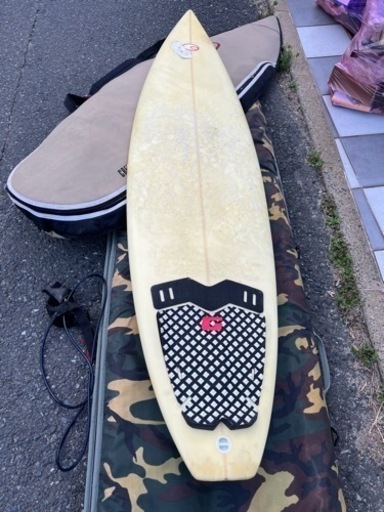 ショートボード　サーフィン