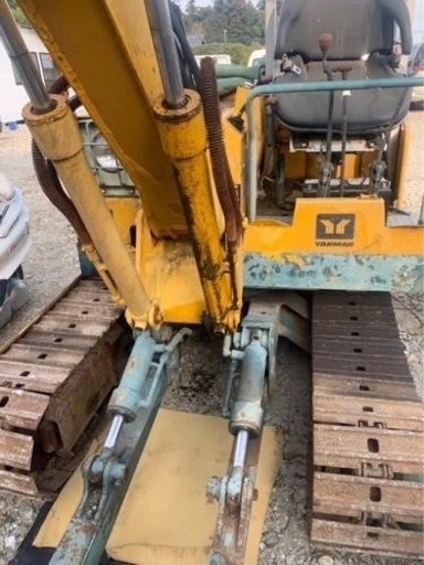 ヤンマーYB25E