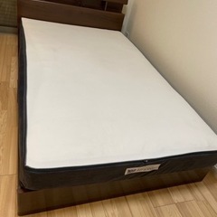 エアウィーブ  セミダブル　ベッドフレーム付き