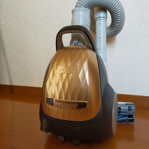 購入者決定　パナソニック　掃除機