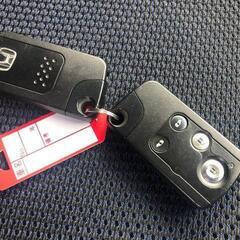 ホンダステップワゴン スパーダＳ　ワンオーナー車　スタイルエディション　ナビＴＶ　ＥＴＣ　両側自動ドア　バックカメラ　ＨＩＤライト　フリップダウンモニターの画像