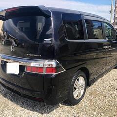 ホンダステップワゴン スパーダＳ　ワンオーナー車　スタイルエディション　ナビＴＶ　ＥＴＣ　両側自動ドア　バックカメラ　ＨＩＤライト　フリップダウンモニターの画像