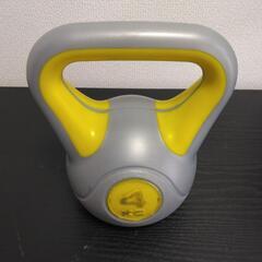 ダンベルをあげます。