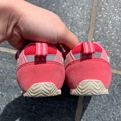【アシックス】子供用 運動靴☆15cm 箱付きの画像