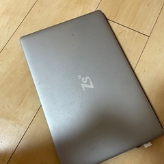 ノートパソコン　起動しない(電源つかない)