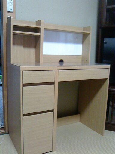 再出品です　新生活に　ミニデスク　学習机
