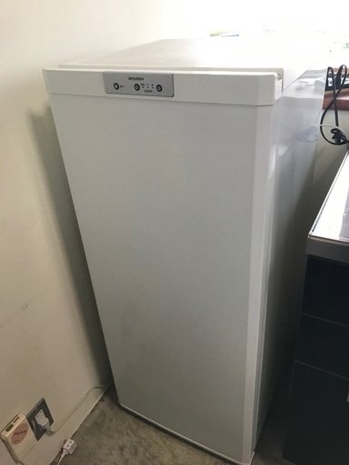 2008年製 三菱冷凍庫 121Lサイズ　ほぼ未使用品