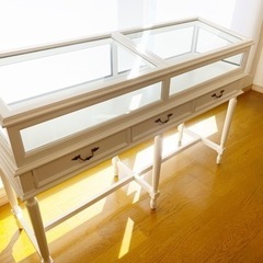 【取引中】ガラスショーケース