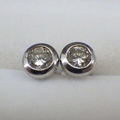 Pt900　ダイヤピアス [03-333]