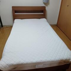 セミダブルベッド  マットレス付き