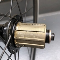 レア品！！新品タイヤ付き！カーボンホイール(後)SACRA 50mmの画像