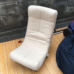 イオンの座面回転リクライニングチェア ベージュ 中古品