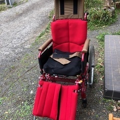 介助型　オーダーメイドの車椅子