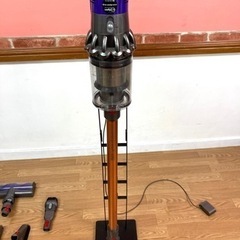 ダイソン Dyson V10 SV12 コードレスクリーナー