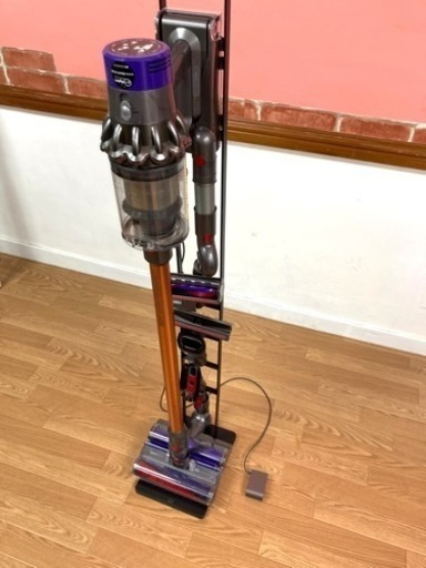 ダイソン Dyson V10 SV12 コードレスクリーナー