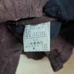 こげ茶ジャケットブラウスの画像