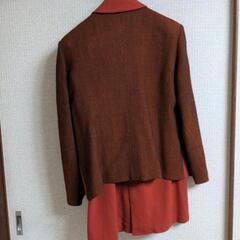 レディーススーツ日本製の画像