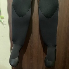 ウエットスーツ　ドライの画像
