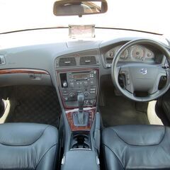 埼玉【自社ローン】★車検２年付★保証人無し★全国対応★ボルボ★V70★極上車★サンルーフ★本革シートの画像