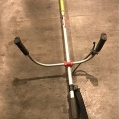 【中古】丸山 エンジン刈払機 MB2300