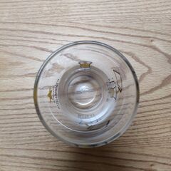ビールグラスの画像