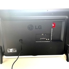YouTube、Netflixも視聴可能！42V型 LG エレクトロニクス カラーテレビ