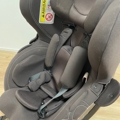 【お譲り先決定】エールベベのチャイルドシートお売りします。