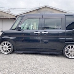 平成２６年式　ダイハツ　タントカスタム　８インチナビ片側電動スライド車庫調workホイールの画像