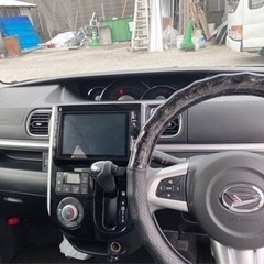 平成２６年式　ダイハツ　タントカスタム　８インチナビ片側電動スライド車庫調workホイールの画像