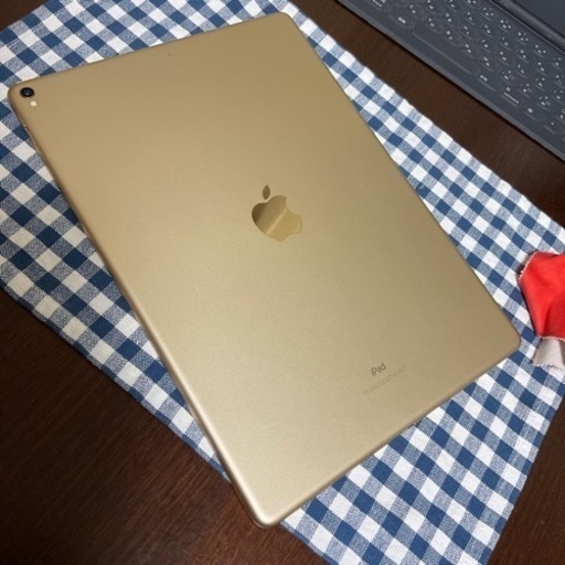 iPad Pro 12.9 第二世代 256GB Wifi 純正キーボード付