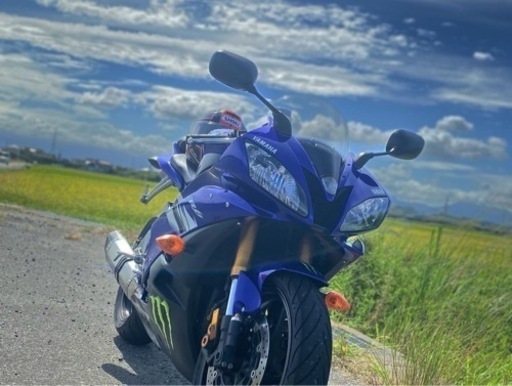 YZF-R6 低走行　1万キロ　ヤマハ　600cc 　バイク　　70万！