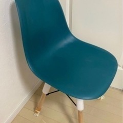 ★取引決定★テーブルとイス２脚セットの画像