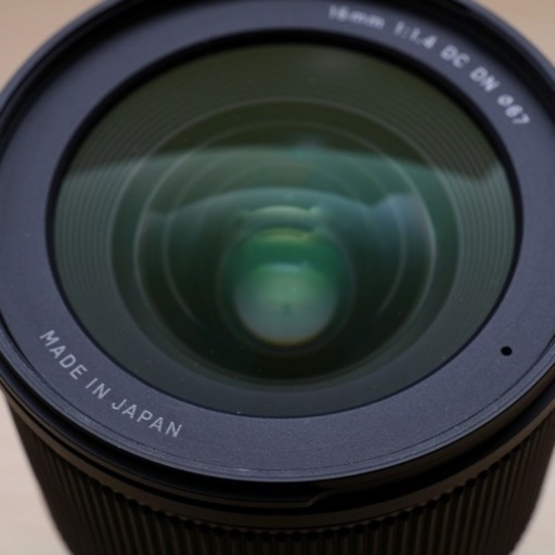 【よくボケる広角レンズ】SIGMA 16mm F1.4 DC DN 【ライカLマウント】