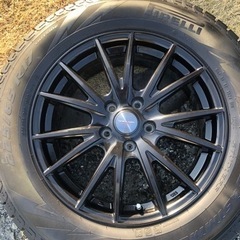 225 65 R17 スタッドレスタイヤ、ホイールセットの画像