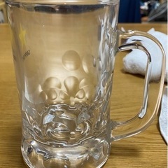 ビールジョッキー6個の画像