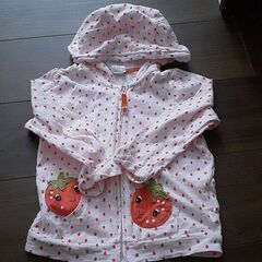 H&M　パーカー　90サイズ