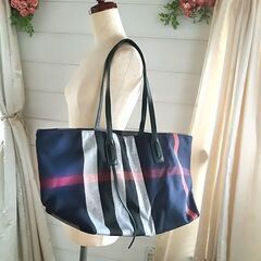 新品未使用品　バーバリー調のトートバッグ