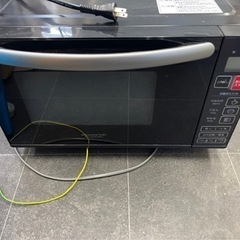 💚フラット電子レンジ 2019年製 EM-5204 
