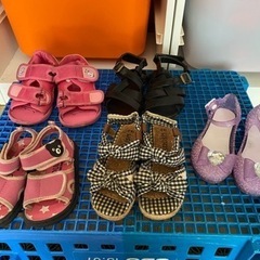 【終了】女の子用サンダル