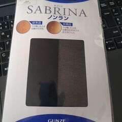 伝染しないノンラン！　SABRINAサブリナ　ストッキング　黒　...