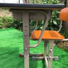 【複数購入可/配送可能】ネコス製　学校机　学習机　塾机　イスセットの画像