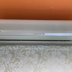 家庭用エアコン2台の画像